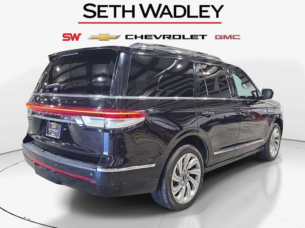 2024 Lincoln Navigator Premiere