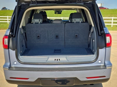 2021 Lincoln Navigator Black Label CHROMA CRYSTAL BLUE PREMIUM