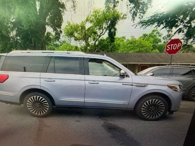 2021 Lincoln Navigator Black Label CHROMA CRYSTAL BLUE PREMIUM