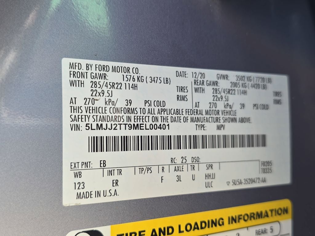 2021 Lincoln Navigator Black Label CHROMA CRYSTAL BLUE PREMIUM