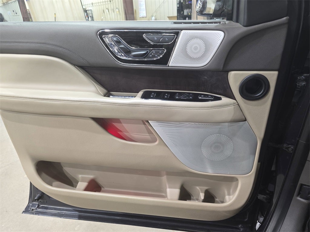 2022 Lincoln Navigator L L Reserve