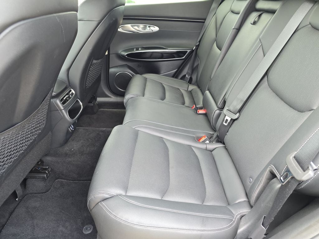 2025 Genesis GV70 2.5T