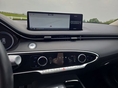 2025 Genesis GV70 2.5T