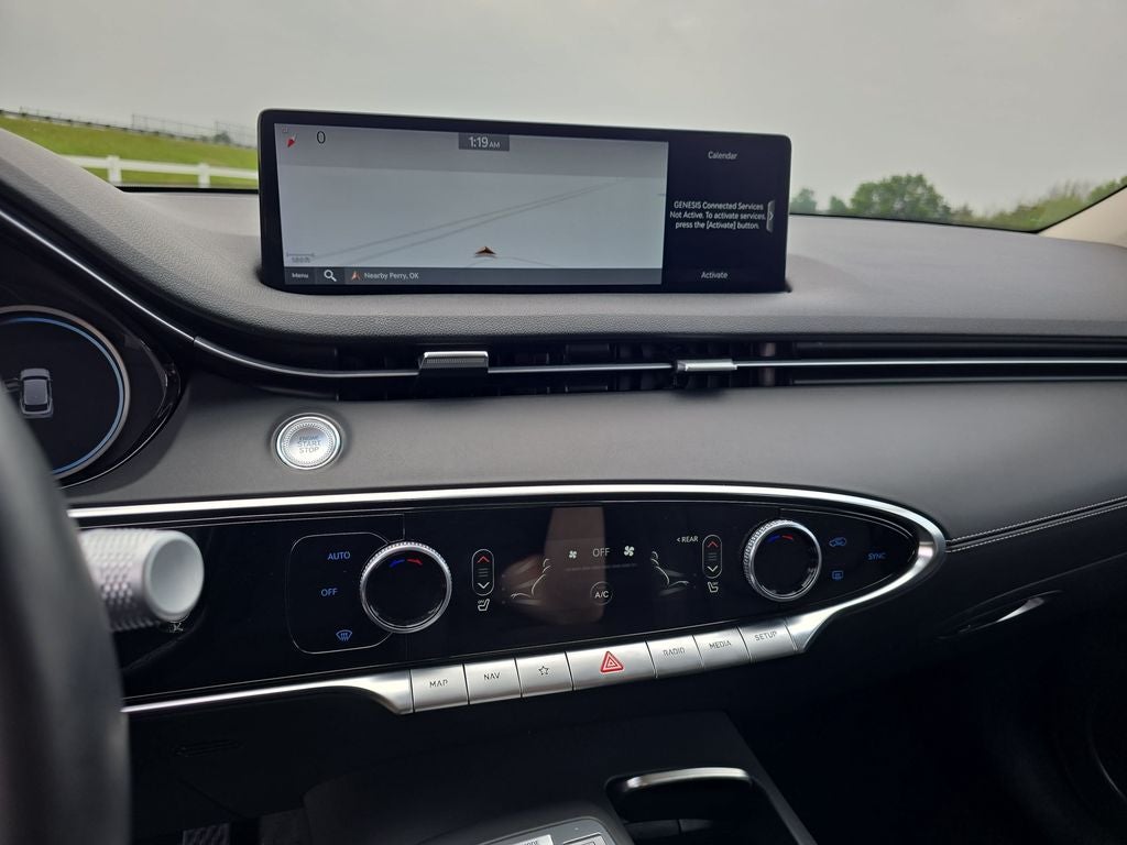 2025 Genesis GV70 2.5T