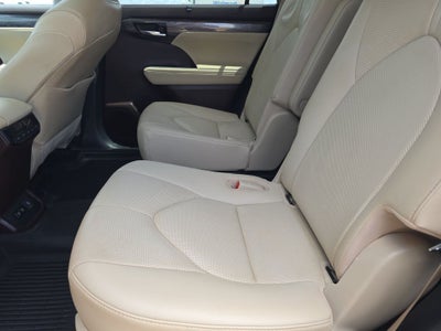 2020 Toyota Highlander Limited