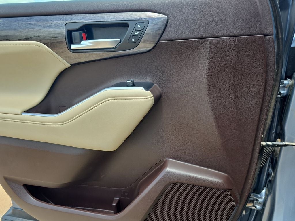 2020 Toyota Highlander Limited