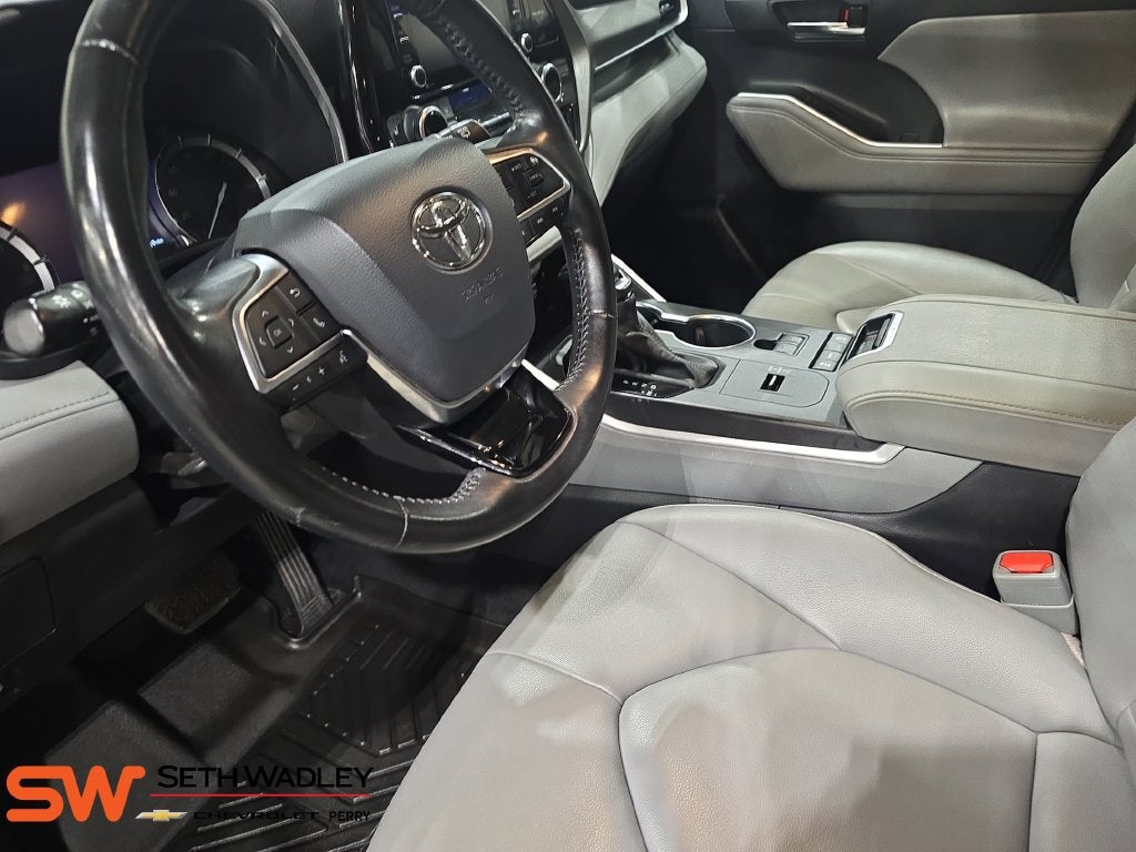 2021 Toyota Highlander XLE