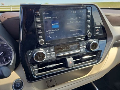 2022 Toyota Highlander XLE