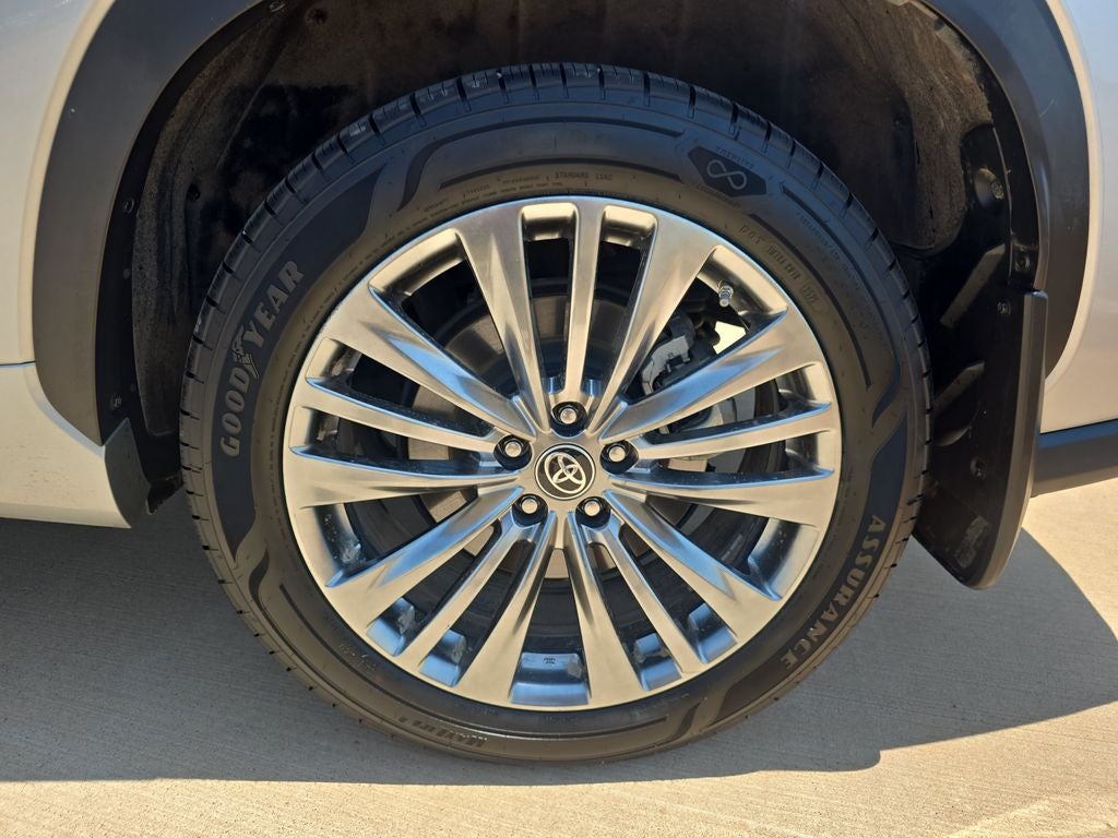 2023 Toyota Highlander Hybrid Limited