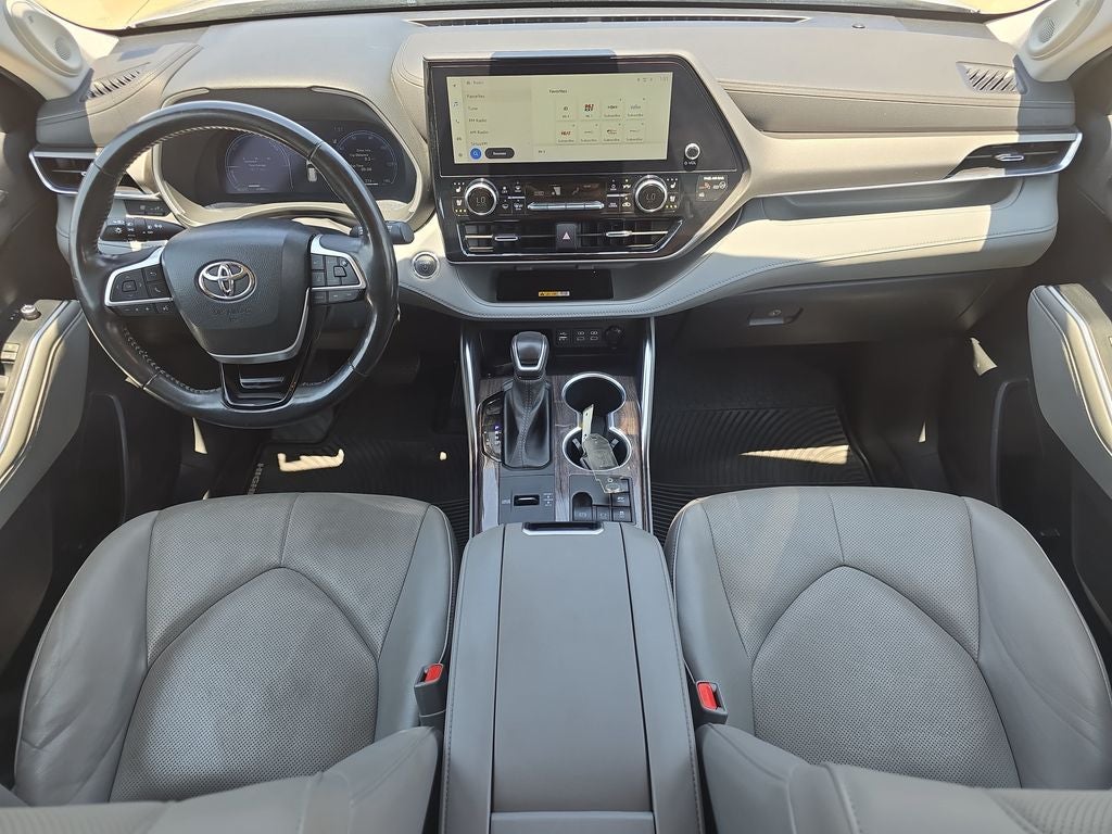 2023 Toyota Highlander Hybrid Limited