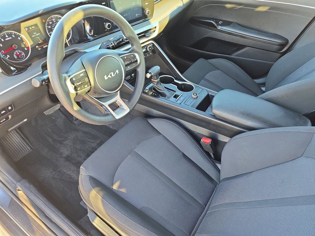 2023 Kia K5 LXS