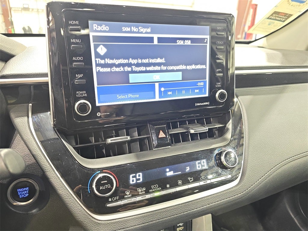 2022 Toyota Corolla Cross XLE