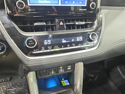 2022 Toyota Corolla Cross XLE