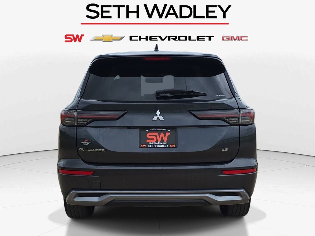 2025 Mitsubishi Outlander SE