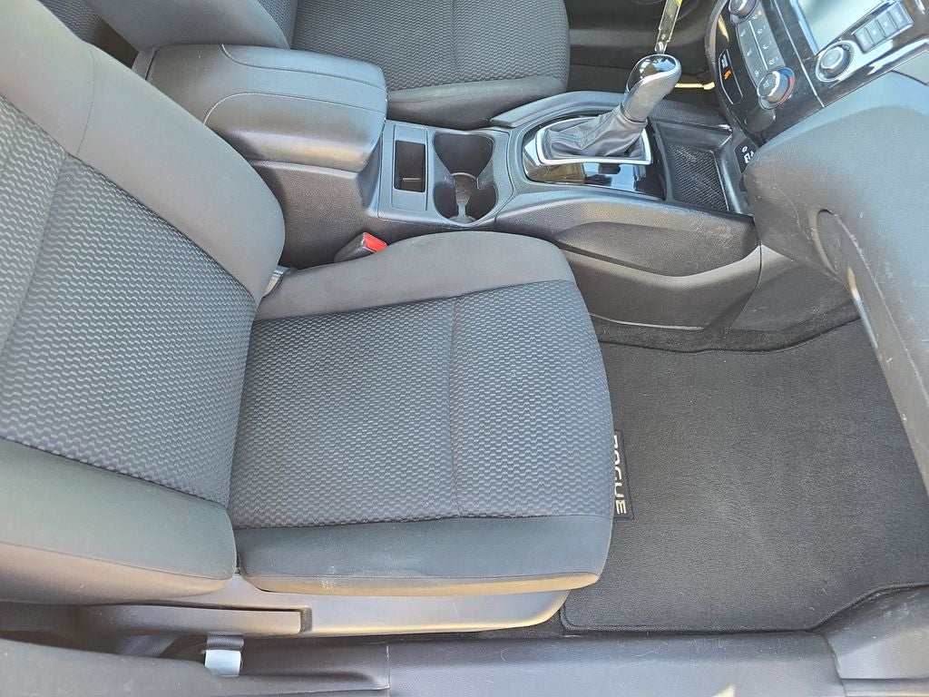 2022 Nissan Rogue Sport S