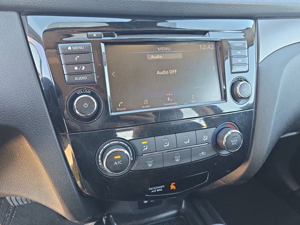 2022 Nissan Rogue Sport S