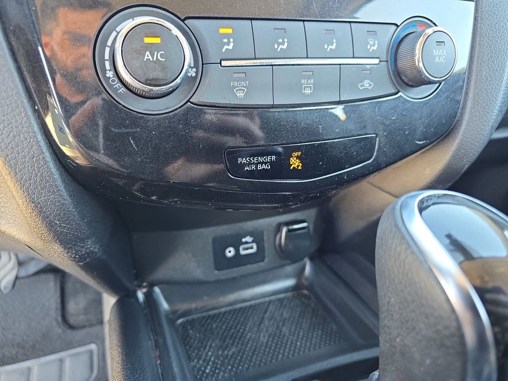 2022 Nissan Rogue Sport S