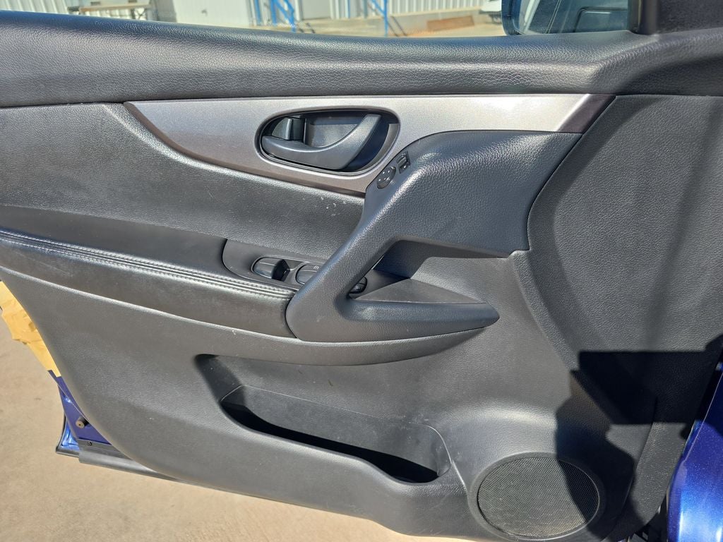 2022 Nissan Rogue Sport S