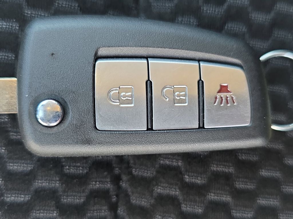2022 Nissan Rogue Sport S