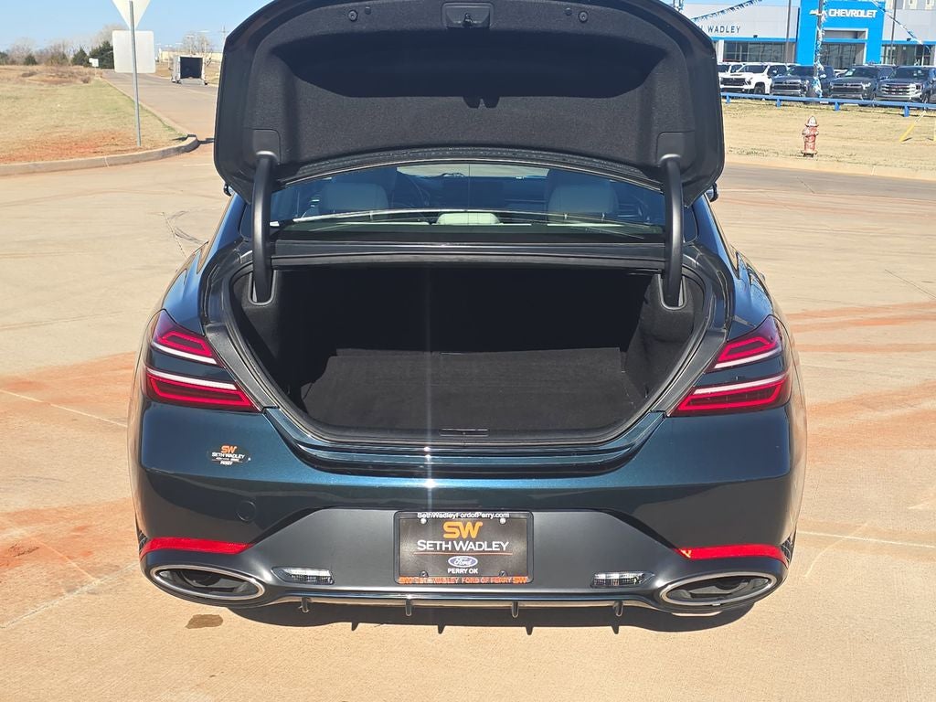 2025 Genesis G70 2.5T