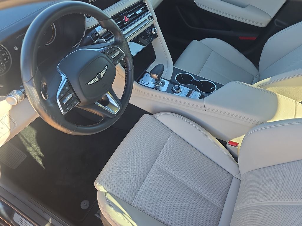 2025 Genesis G70 2.5T