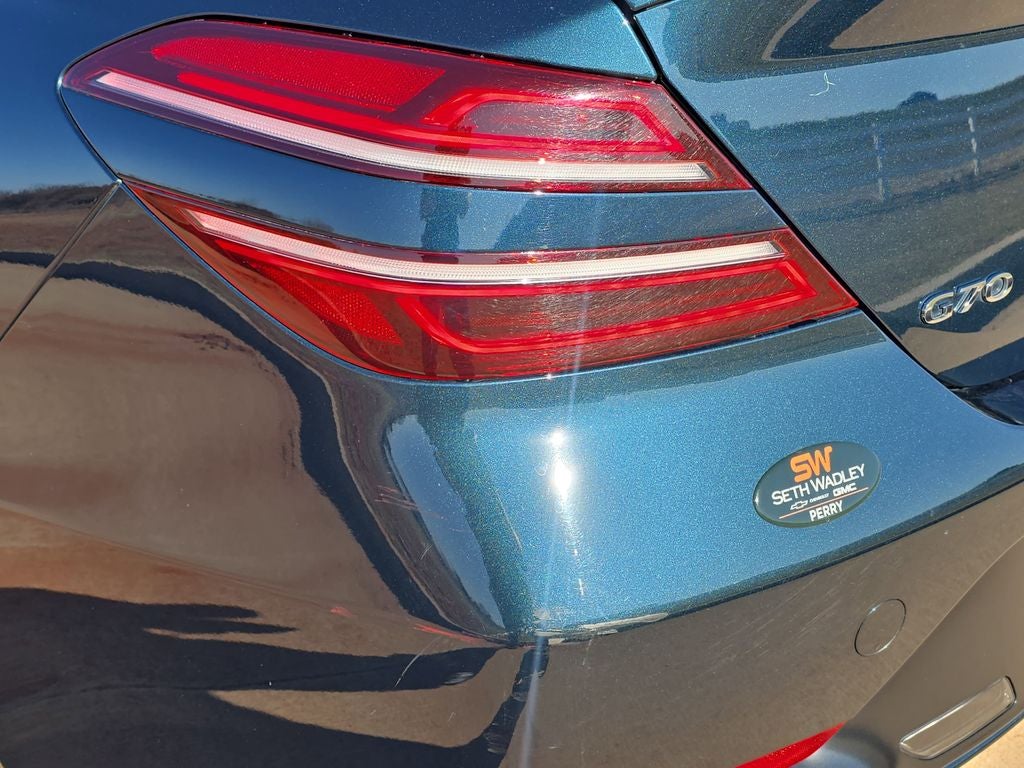 2025 Genesis G70 2.5T
