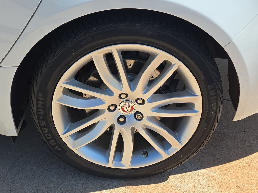 2017 Jaguar XF 35t Prestige