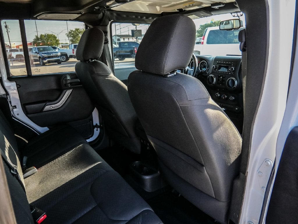 2016 Jeep Wrangler Unlimited Sport