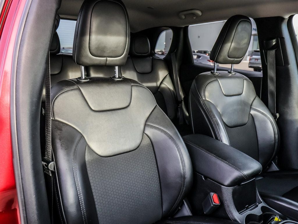 2019 Jeep Cherokee Altitude