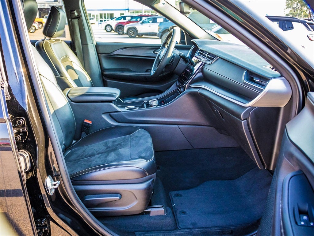 2024 Jeep Grand Cherokee L Altitude