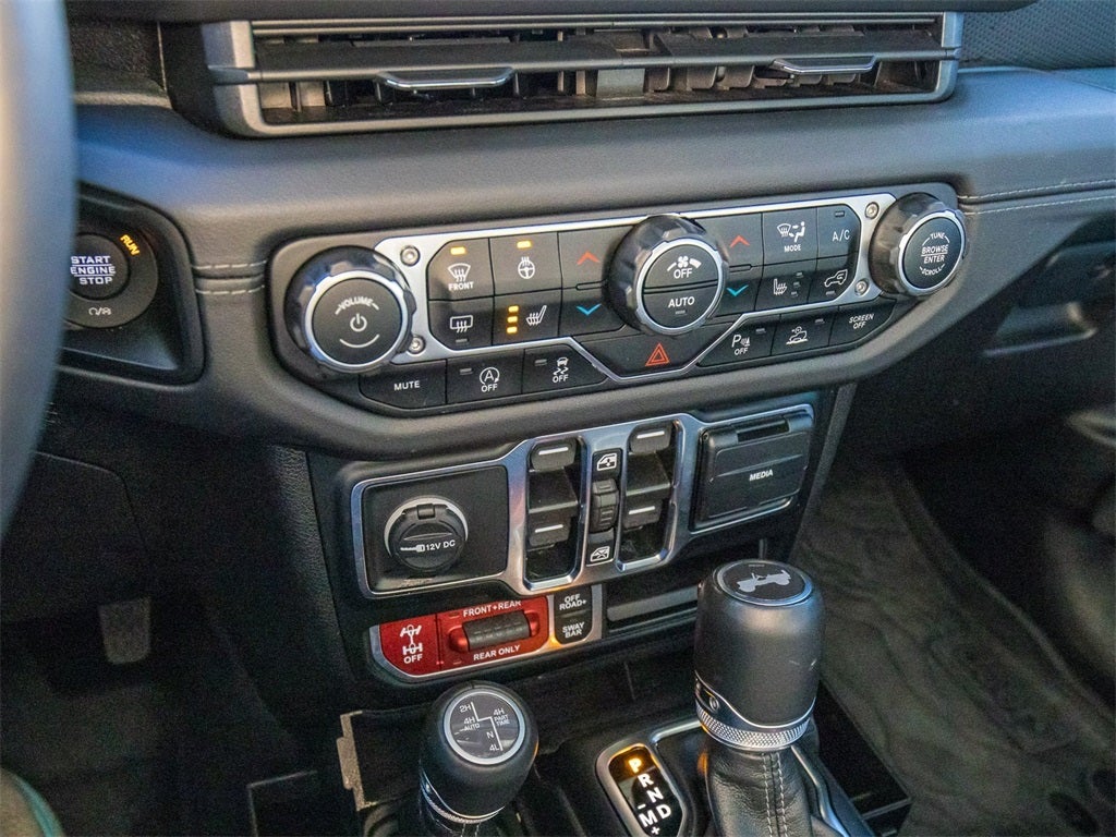 2024 Jeep Wrangler Rubicon X