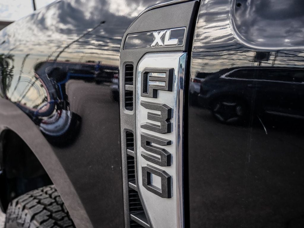 2023 Ford F-350SD XL