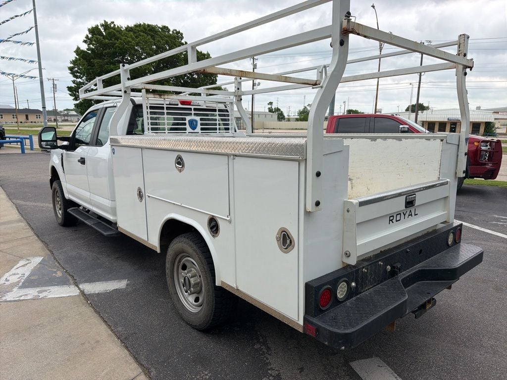 2021 Ford F-350SD XL