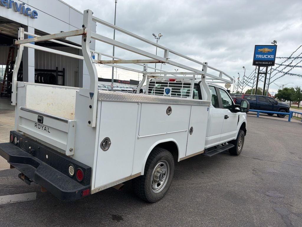 2021 Ford F-350SD XL