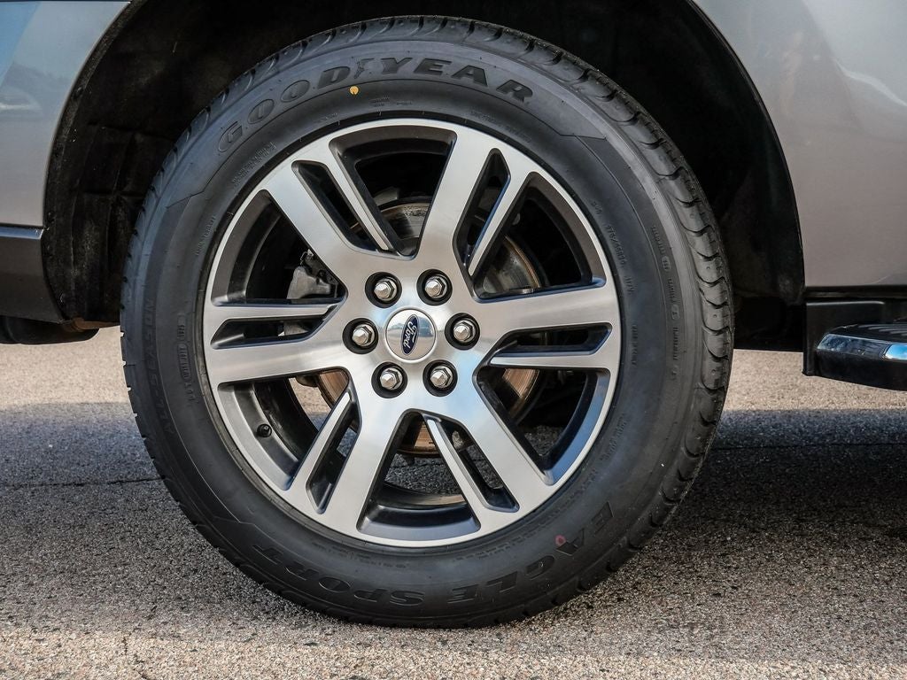 2023 Ford Expedition XLT