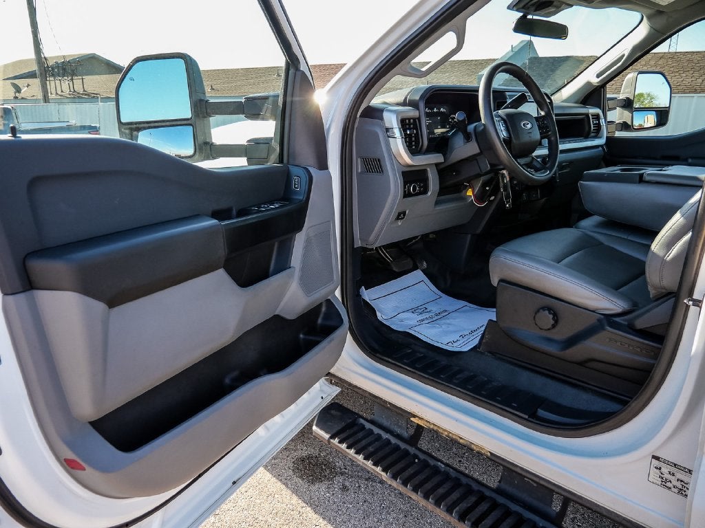 2025 Ford F-350SD XL