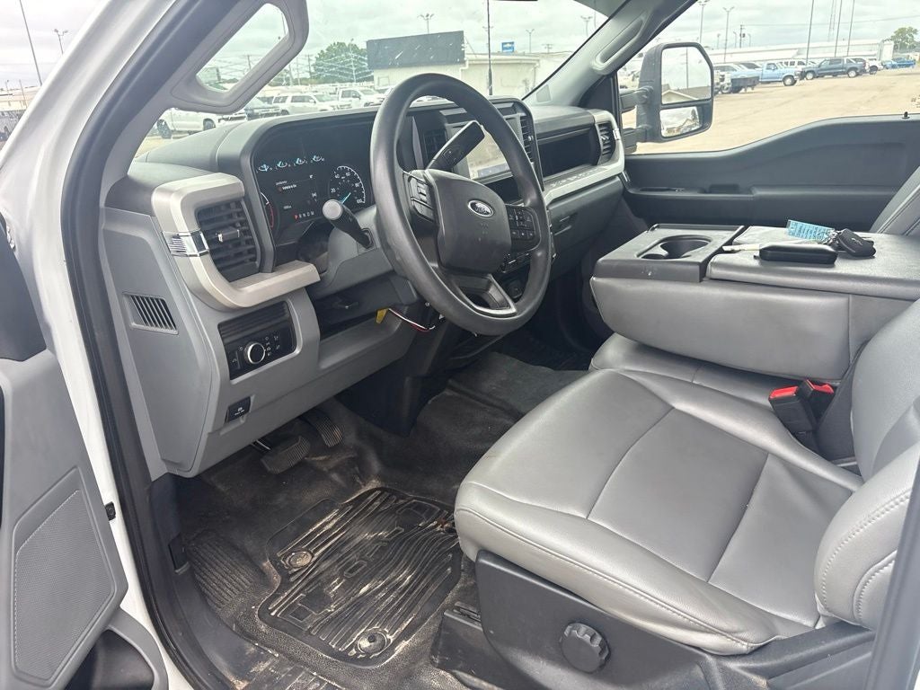 2025 Ford F-350SD XL