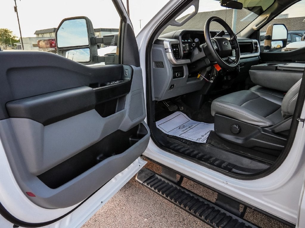 2025 Ford F-350SD XL