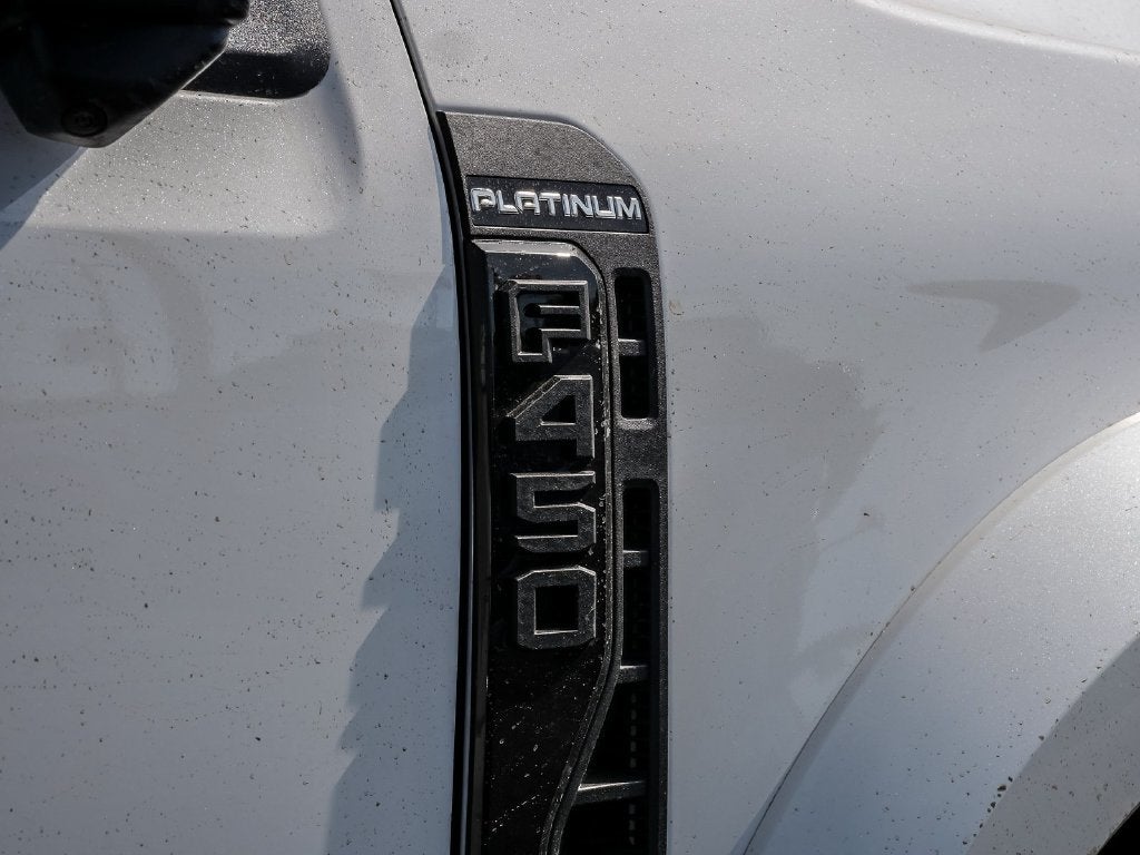 2026 Ford F-450SD Platinum DRW