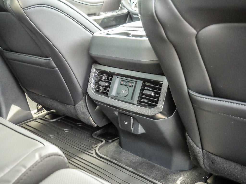 2026 Ford F-450SD Platinum DRW