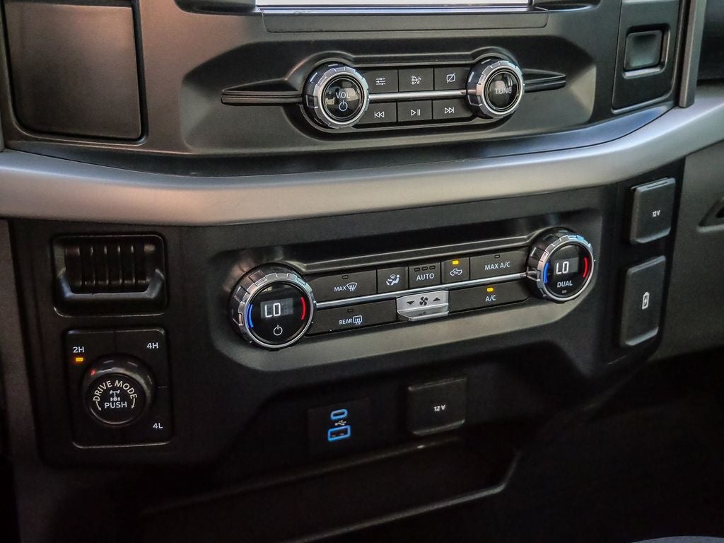 2021 Ford F-150 XLT FX4