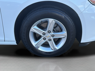 2023 Chevrolet Malibu LS 1LS