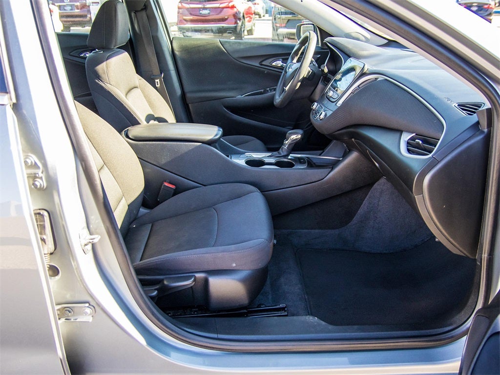 2023 Chevrolet Malibu LT 1LT