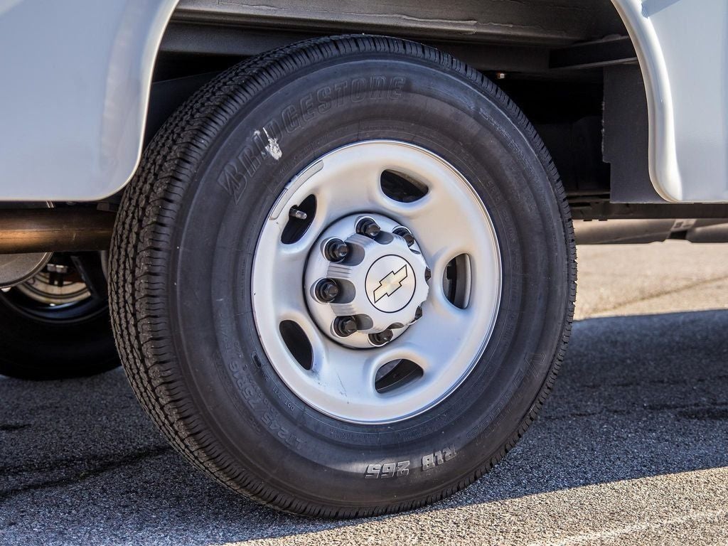 2024 Chevrolet Express 3500 Work Van KUV