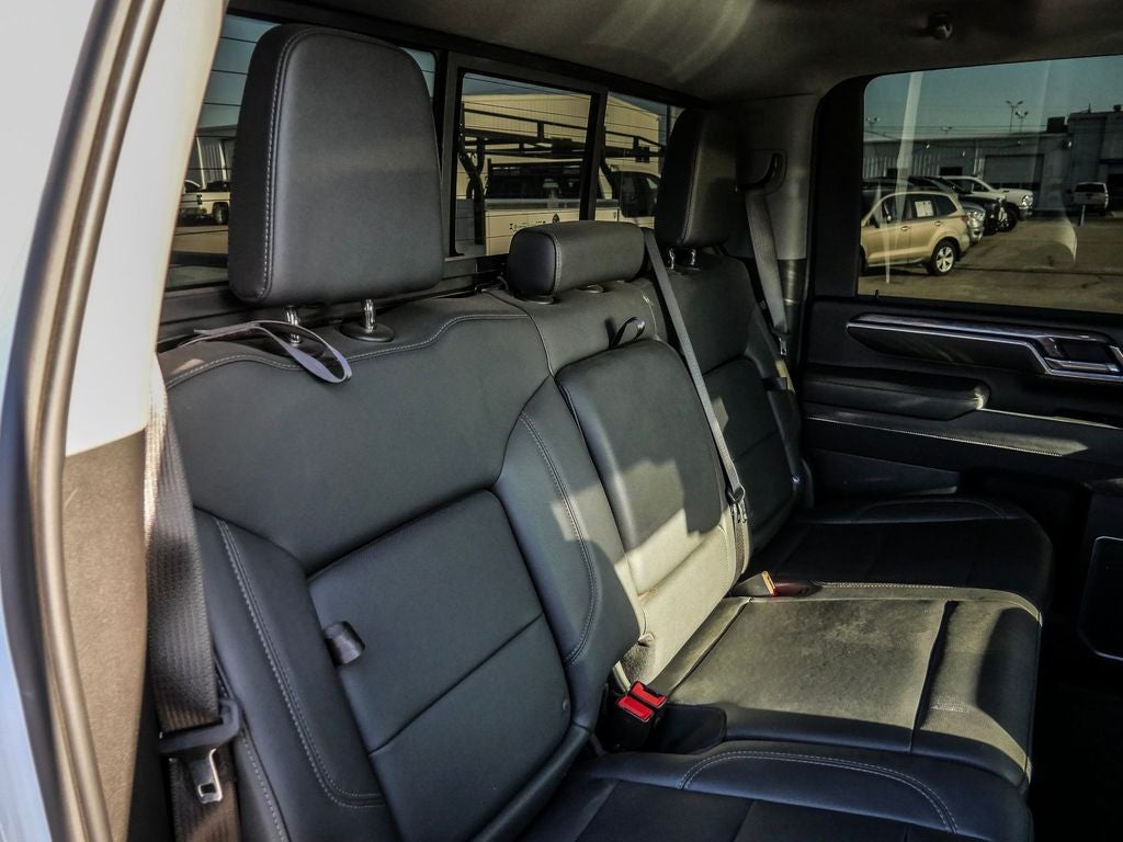 2025 Chevrolet Silverado 3500HD LTZ DRW