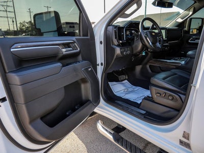 2025 Chevrolet Silverado 3500HD LTZ DRW