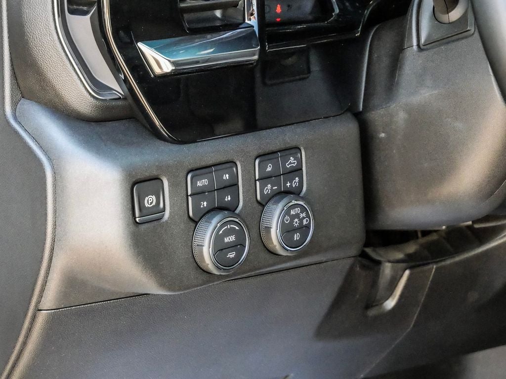 2025 Chevrolet Silverado 3500HD LTZ DRW