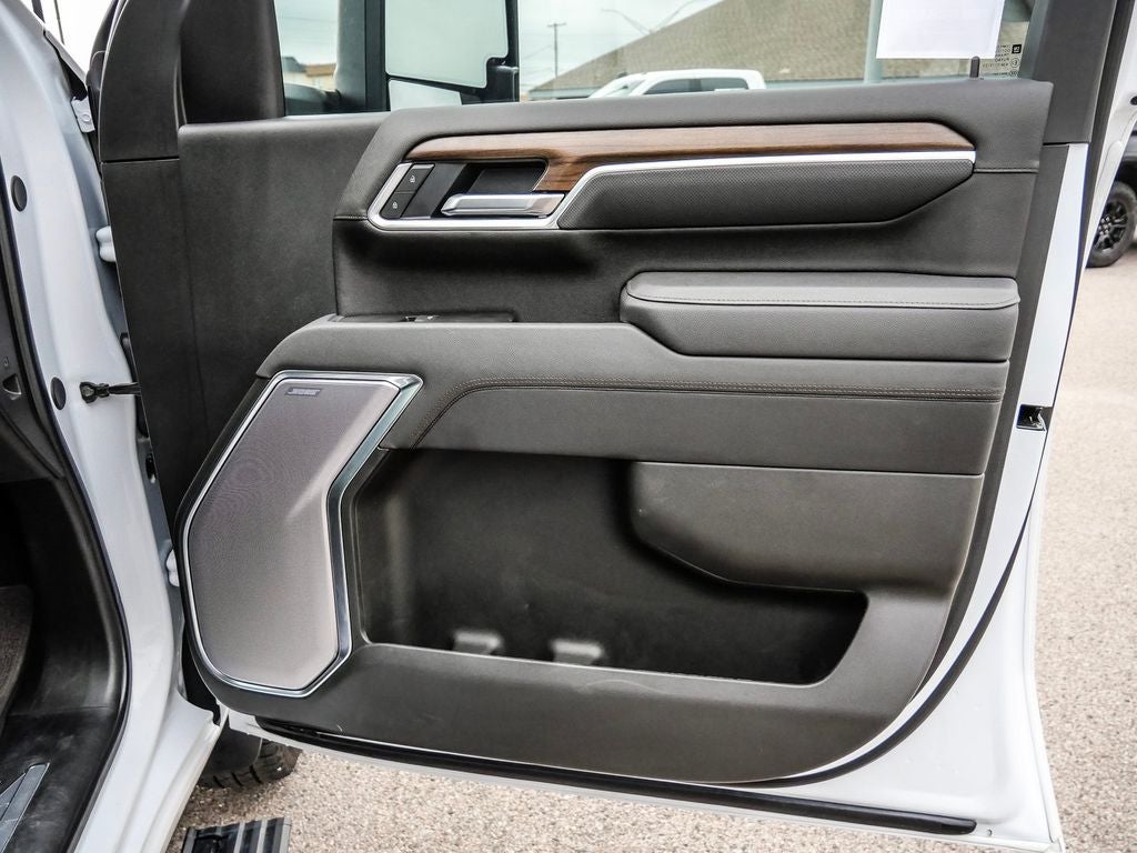 2025 Chevrolet Silverado 3500HD High Country DRW