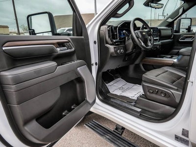 2025 Chevrolet Silverado 3500HD High Country DRW