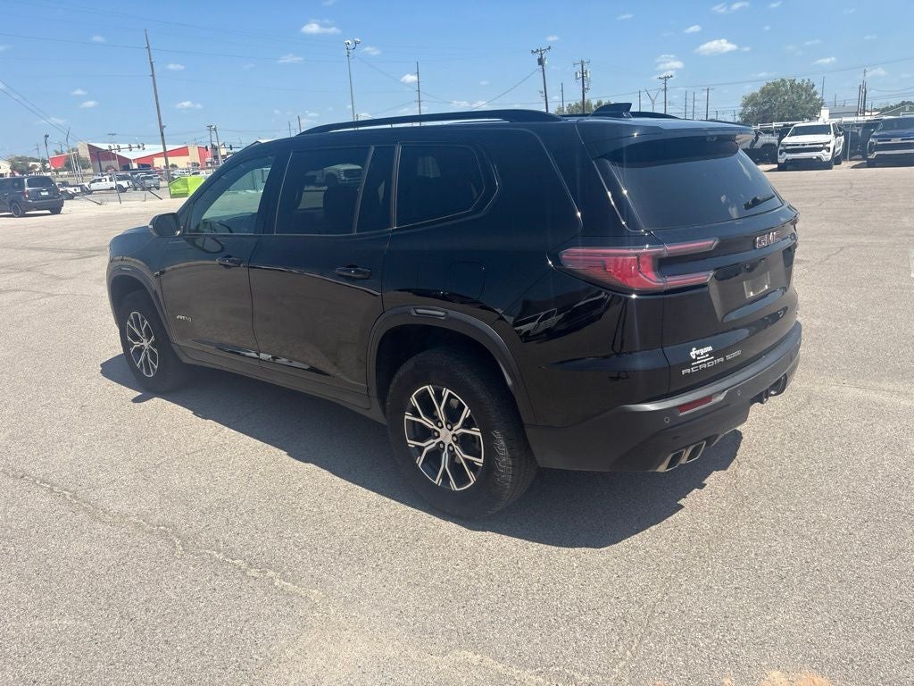 2024 GMC Acadia AT4